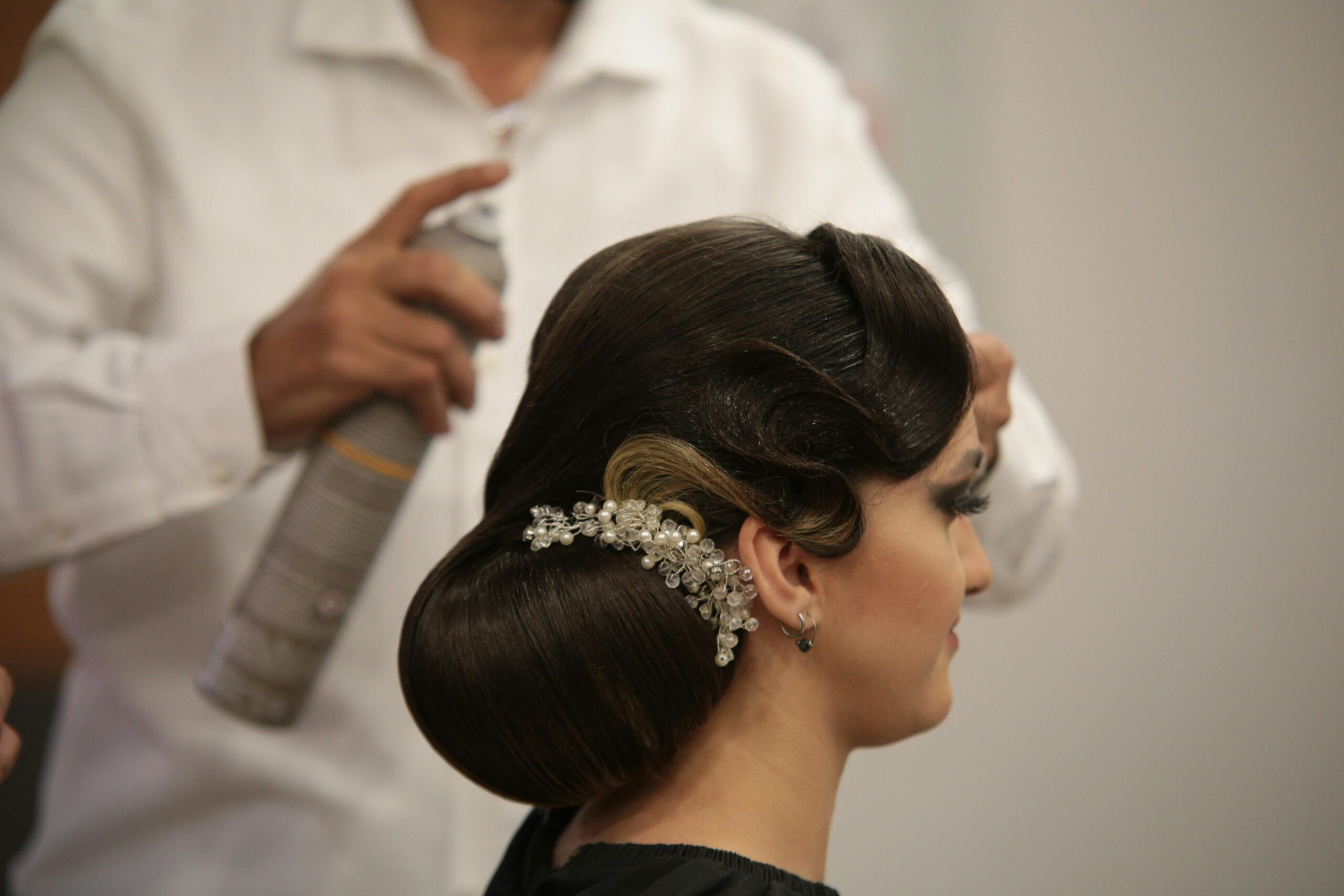 The Ultimate Guide to Mastering Professional Hair Updos